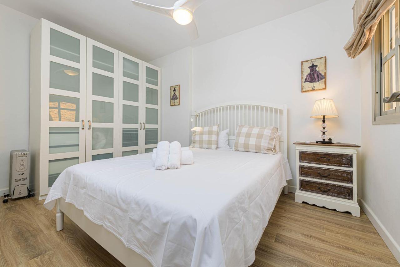 Wintowinrentals Genial Apartamento, Centrico Y Silencioso Малага Экстерьер фото