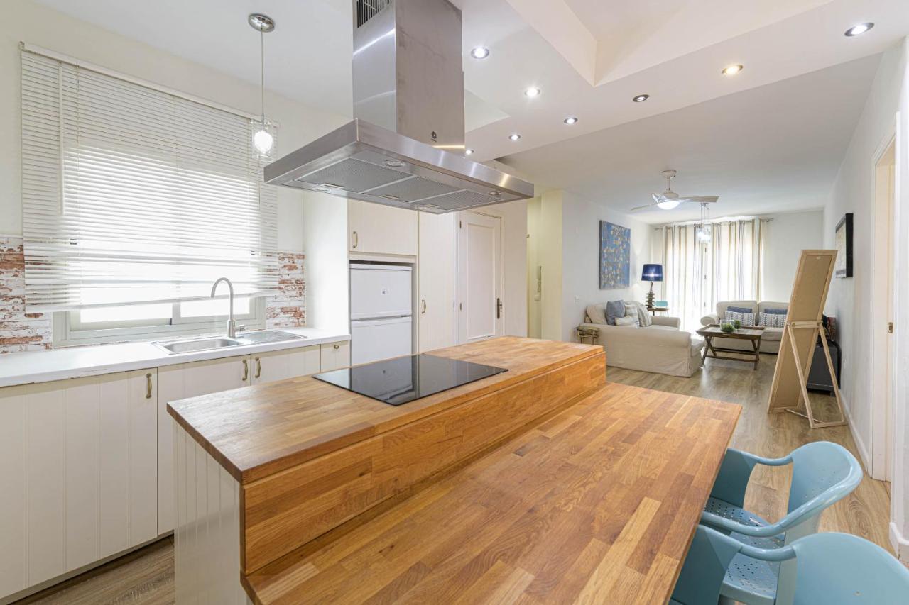 Wintowinrentals Genial Apartamento, Centrico Y Silencioso Малага Экстерьер фото