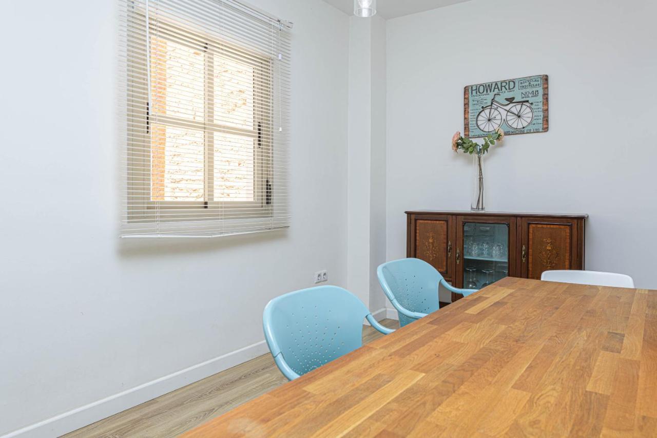 Wintowinrentals Genial Apartamento, Centrico Y Silencioso Малага Экстерьер фото